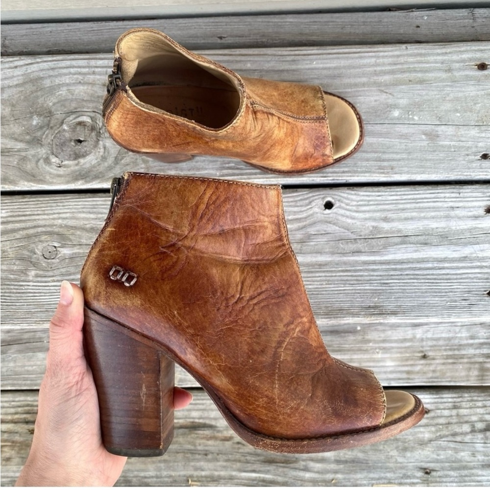 Bed Stu Onset Bootie Tan Leather Block Heel Peep Toe Zip Ankle Boots 7.5